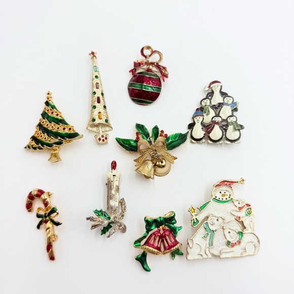 Vintage 9 Christmas Brooch Pin assortment Christmas Tree, Bells Candycane Lots - Picture 1 of 12